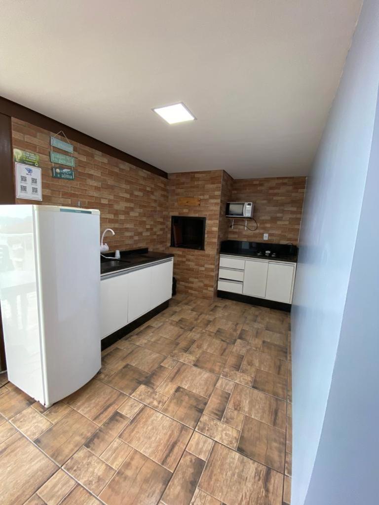Residencial Gralha Azul Hotel Florianopolis Bagian luar foto